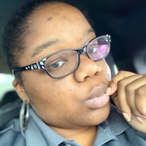 Meet your Posher, Tenaya